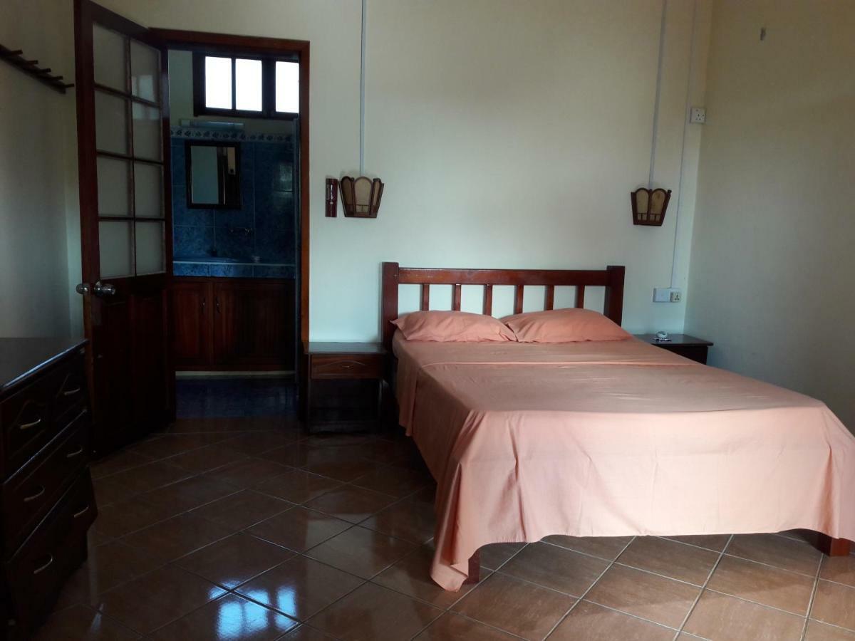 Le Tropical Chez Jeannette Bed & Breakfast Saint Gabriel Dış mekan fotoğraf
